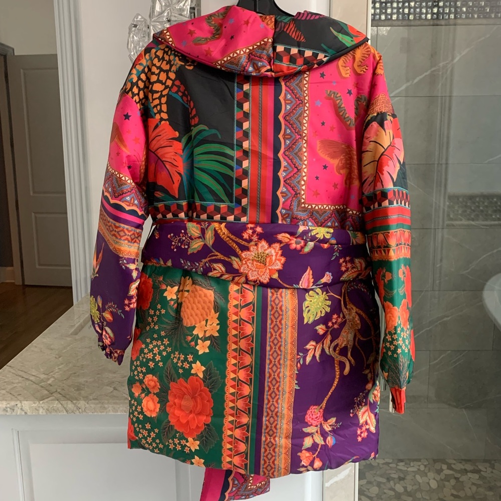 Farm Rio Mixed Scarves Kimono Puffer - Picture 11 of 16